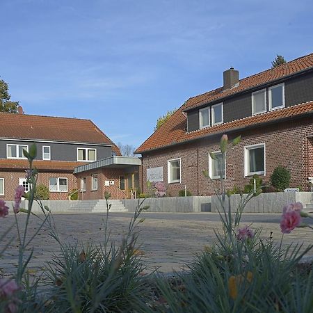 Hotel Zur Erholung & Restaurant Amme'S Landhaus Eicklingen Extérieur photo