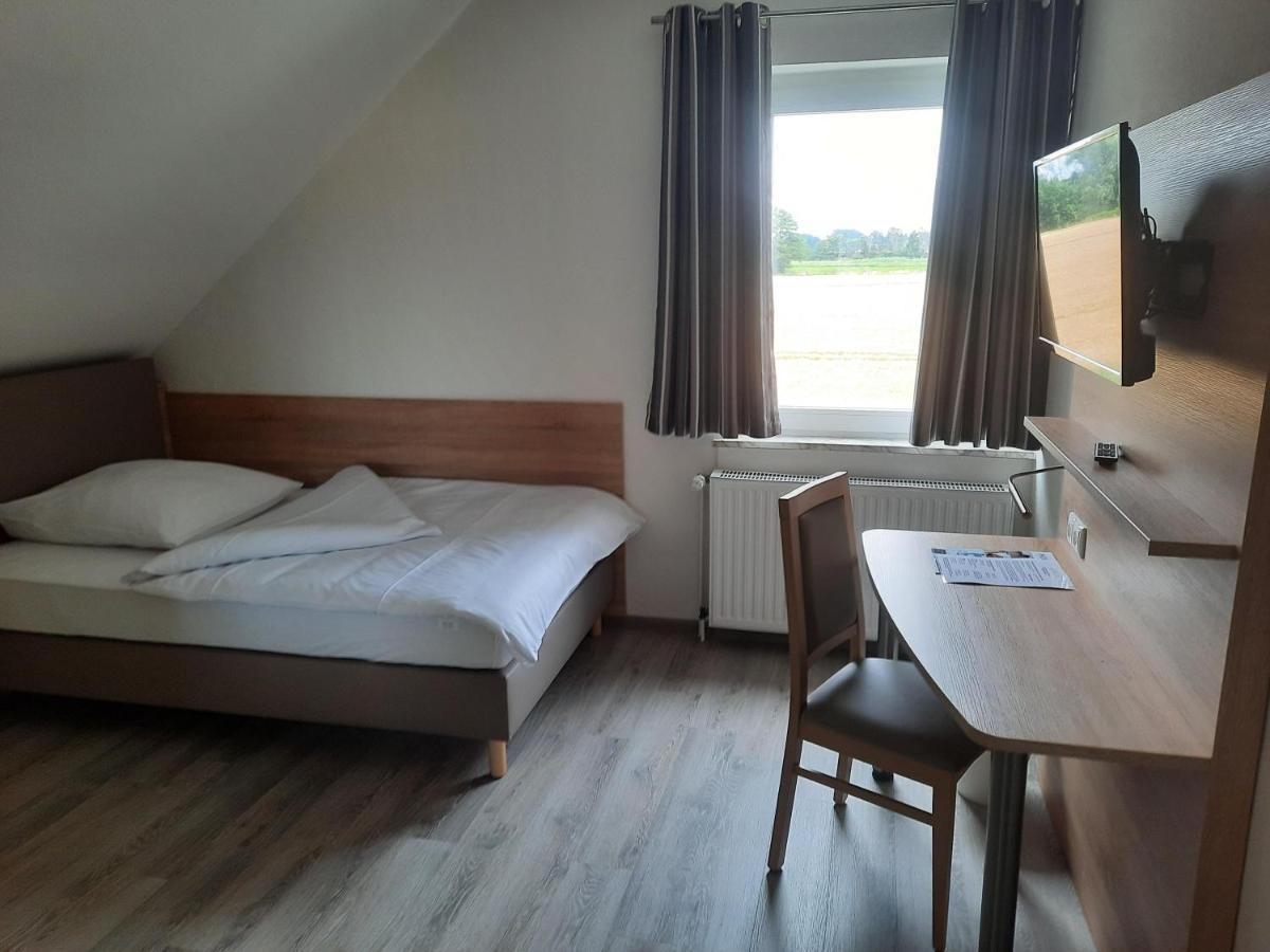 Hotel Zur Erholung & Restaurant Amme'S Landhaus Eicklingen Extérieur photo