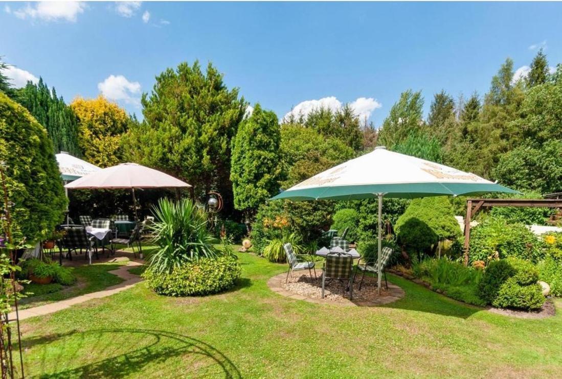 Hotel Zur Erholung & Restaurant Amme'S Landhaus Eicklingen Extérieur photo